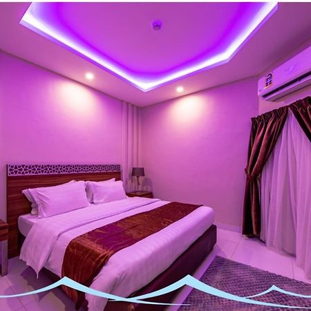 Dolphin Beach Resort Yanbu Exterior photo
